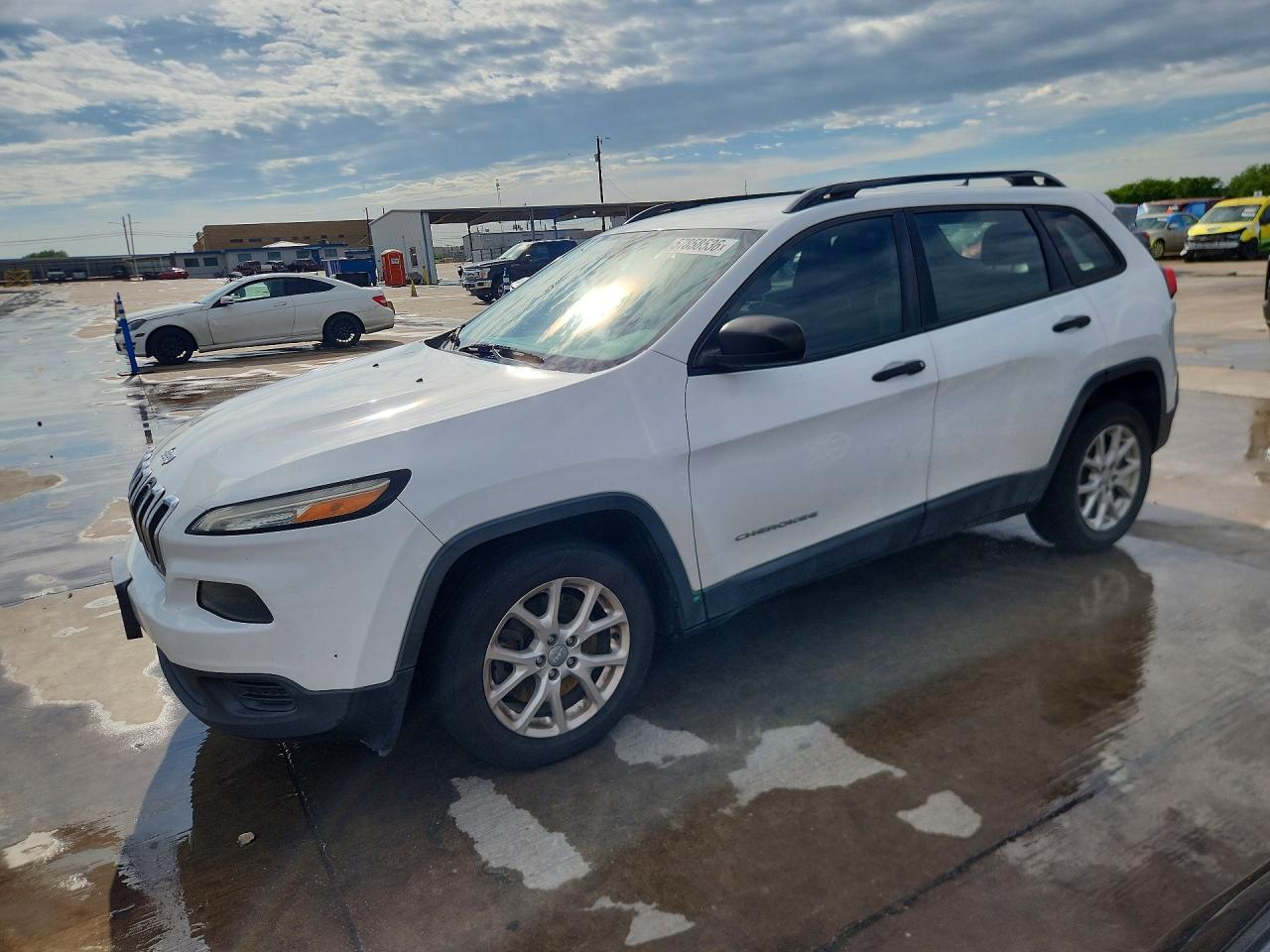 2015 Jeep Cherokee Sport White vin: 1C4PJLABXFW761038
