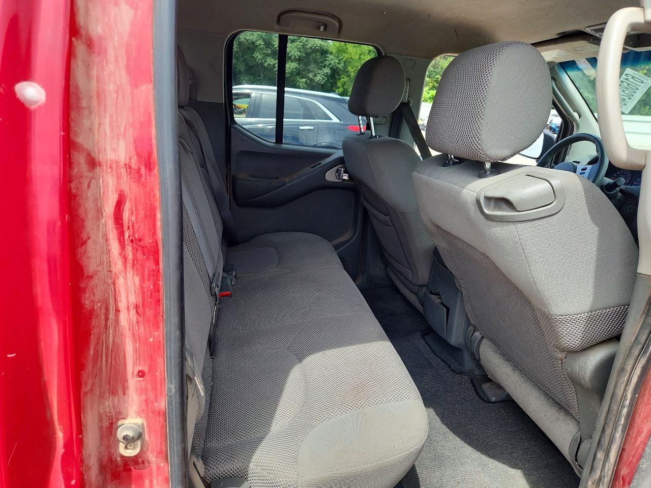 2006 Nissan Frontier Se Красный vin: 1N6AD07U16C468969