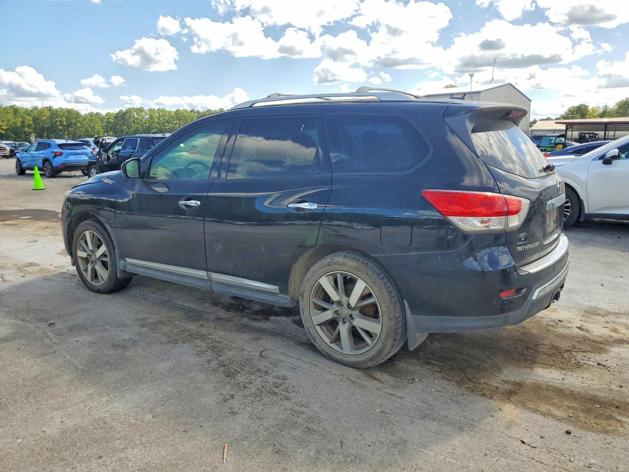 2014 Nissan Pathfinder S Black vin: 5N1AR2MN5EC679938