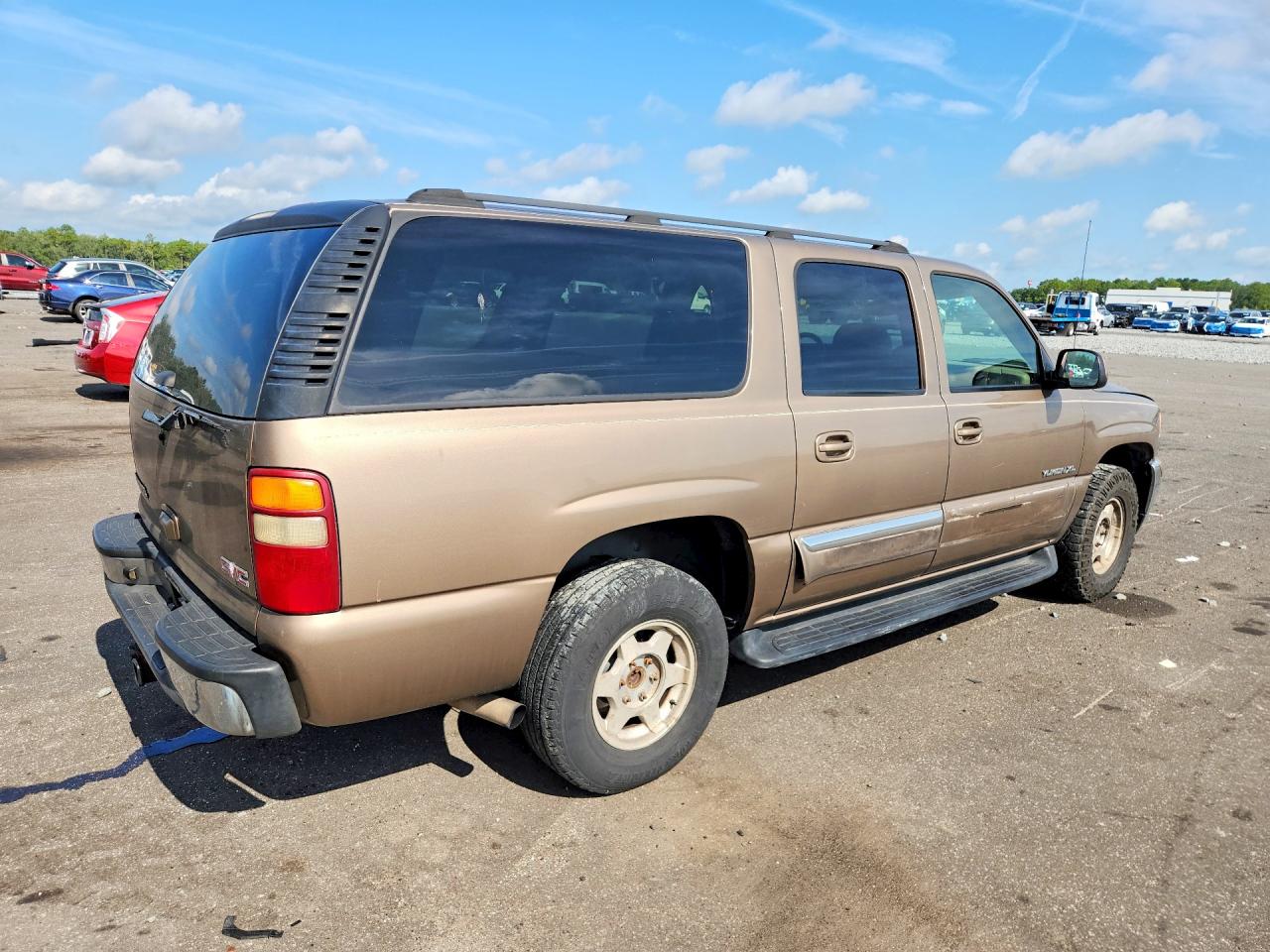 2003 Gmc Yukon Xl C1500 Tan vin: 1GKEC16Z73R219311