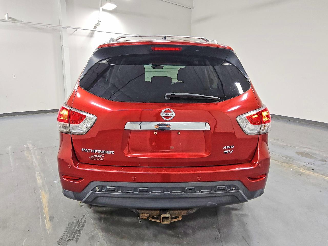 2013 Nissan Pathfinder S Red vin: 5N1AR2MM8DC603457