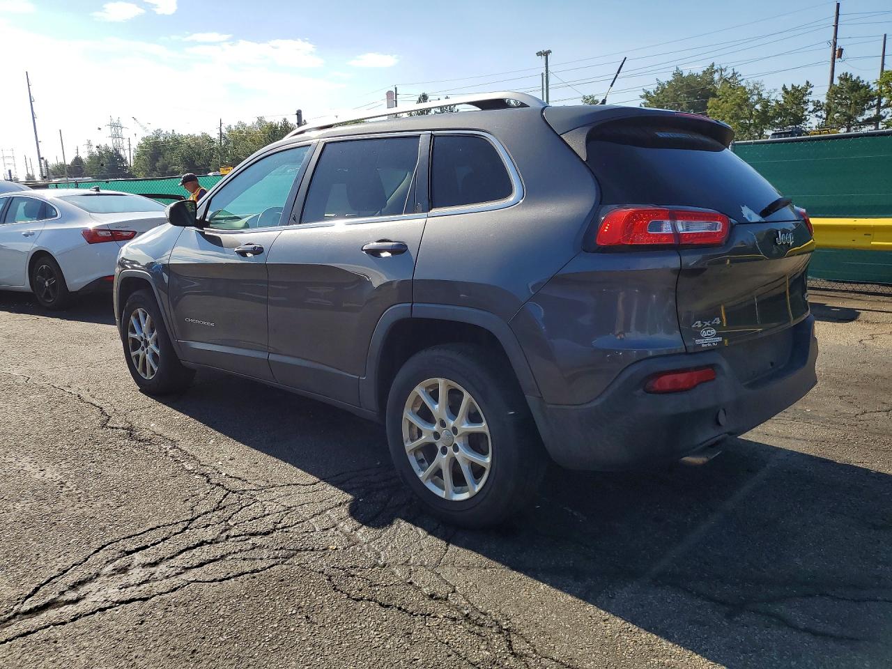 2014 Jeep Cherokee Latitude Gray vin: 1C4PJMCBXEW167714