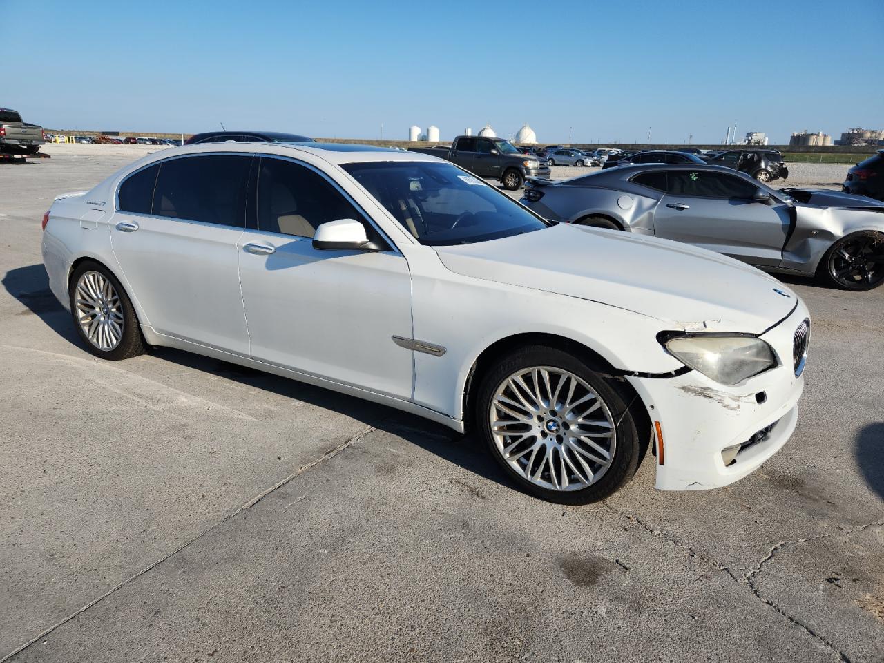 2011 Bmw 750 Li White vin: WBAKX8C59BC198179