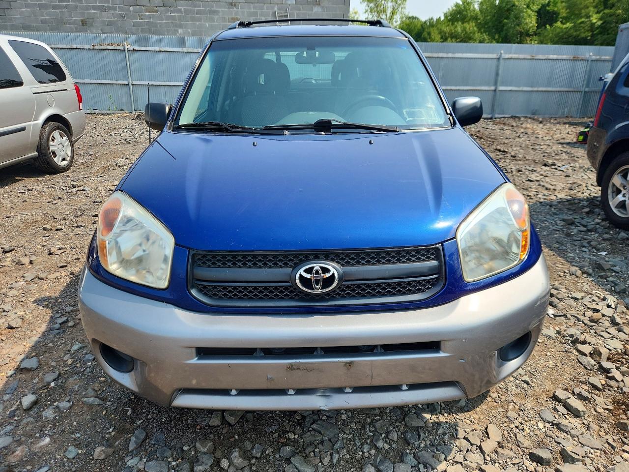 2004 Toyota Rav4 Base Blue vin: JTEGD20V240026319