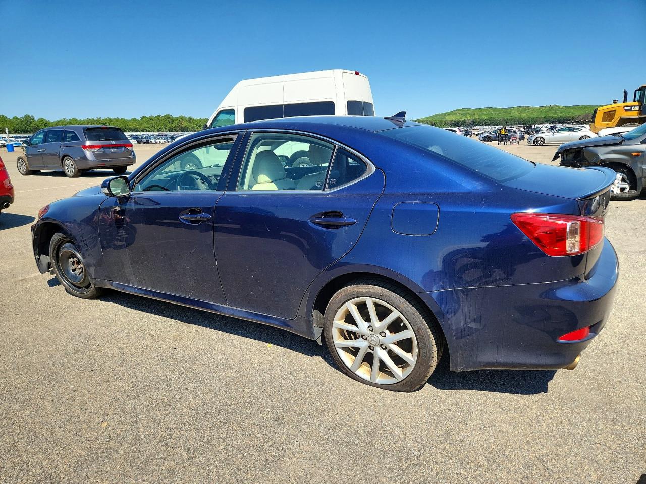 2011 Lexus Is 250 Blue vin: JTHCF5C24B5051530
