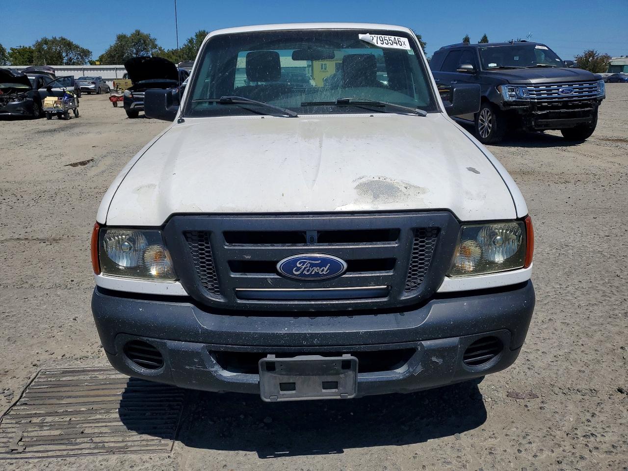 2011 Ford Ranger Белый vin: 1FTKR1AD3BPA39004