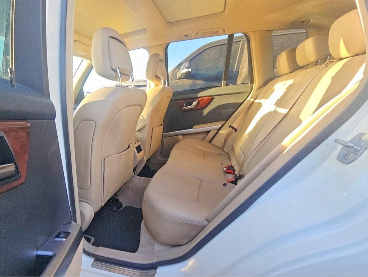 2010 Mercedes-benz Glk 350 4matic Белый vin: WDCGG8HBXAF360271