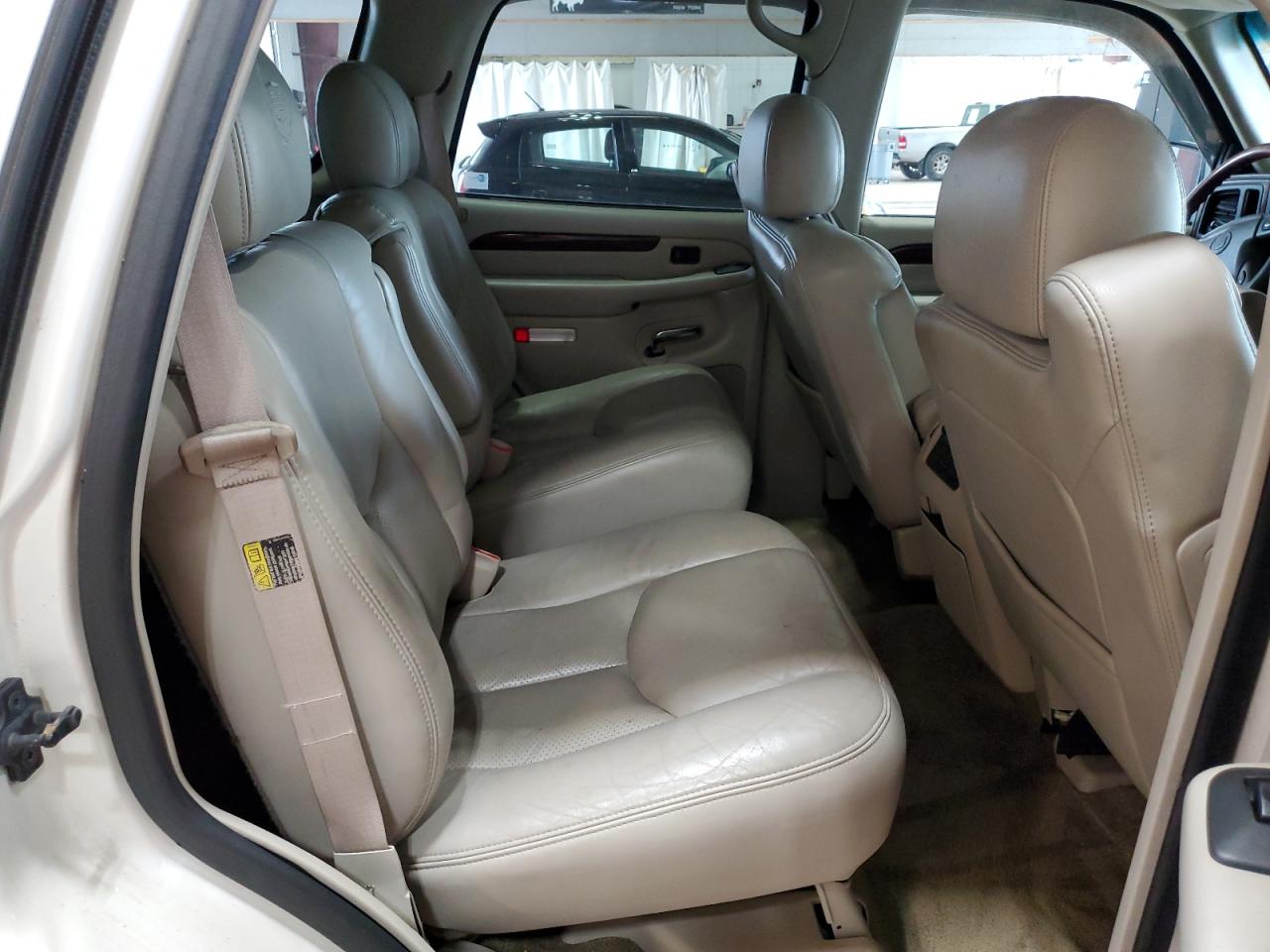 2003 Cadillac Escalade Luxury Белый vin: 1GYEK63N83R191493