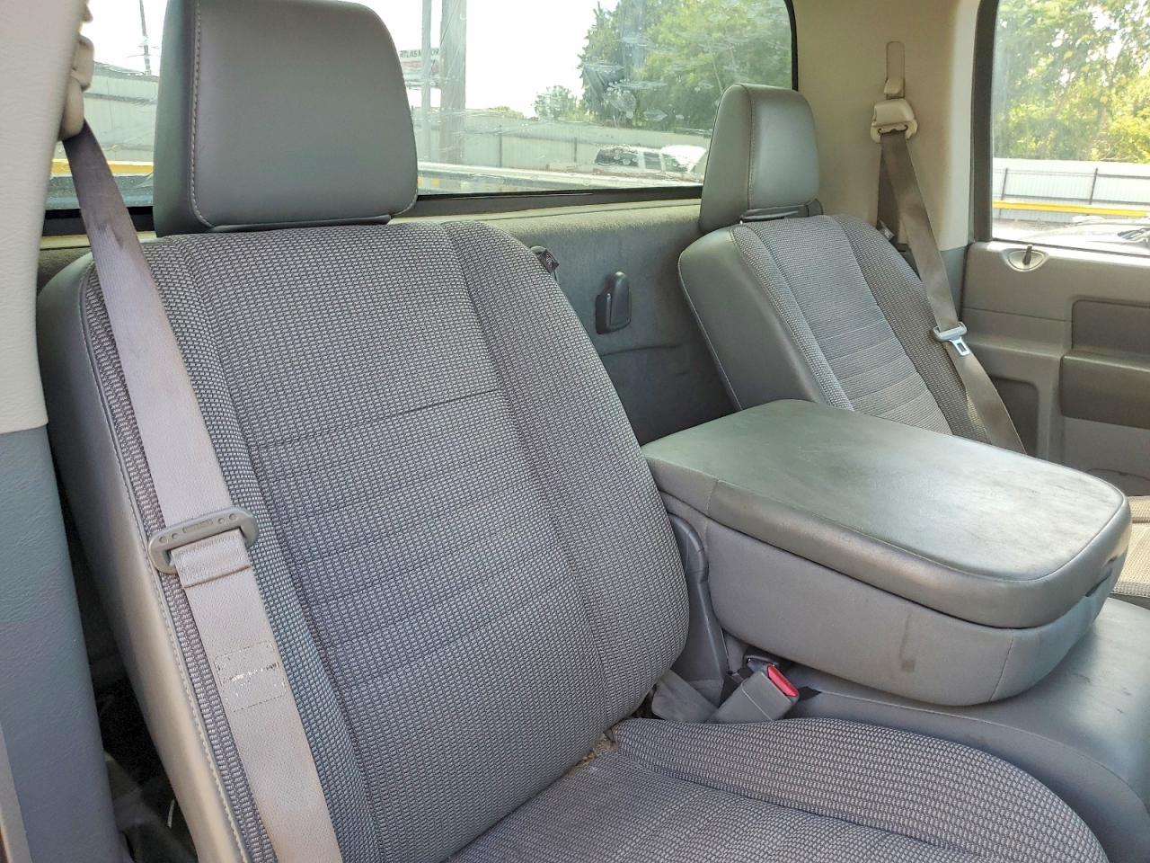 2007 Dodge Ram 1500 St Gray vin: 1D7HA16K17J576625