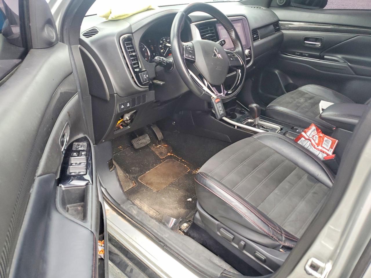 2020 Mitsubishi Outlander Se Серебряный vin: JA4AD3A35LZ006857