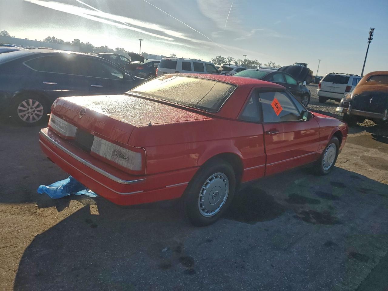 1988 Cadillac Allante Red vin: 1G6VR3174JU100365