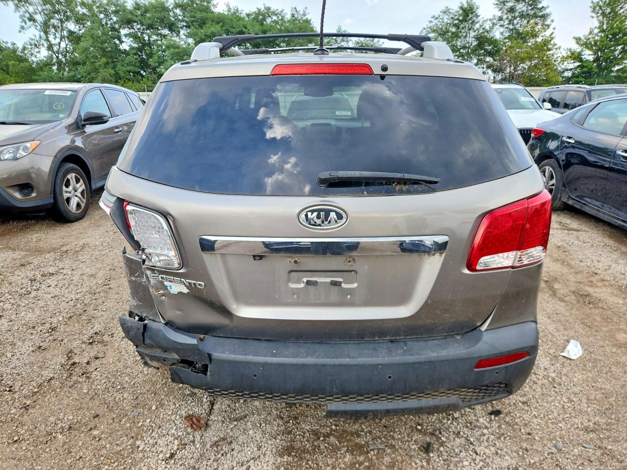 2011 Kia Sorento Lx Brown vin: 5XYKT3A12BG185867