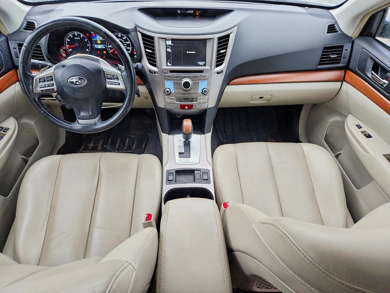 2013 Subaru Outback 2.5i Limited Белый vin: 4S4BRCPC1D3267812