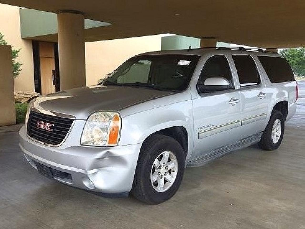 2013 Gmc Yukon Xl K1500 Slt Silver vin: 1GKS2KE73DR329463