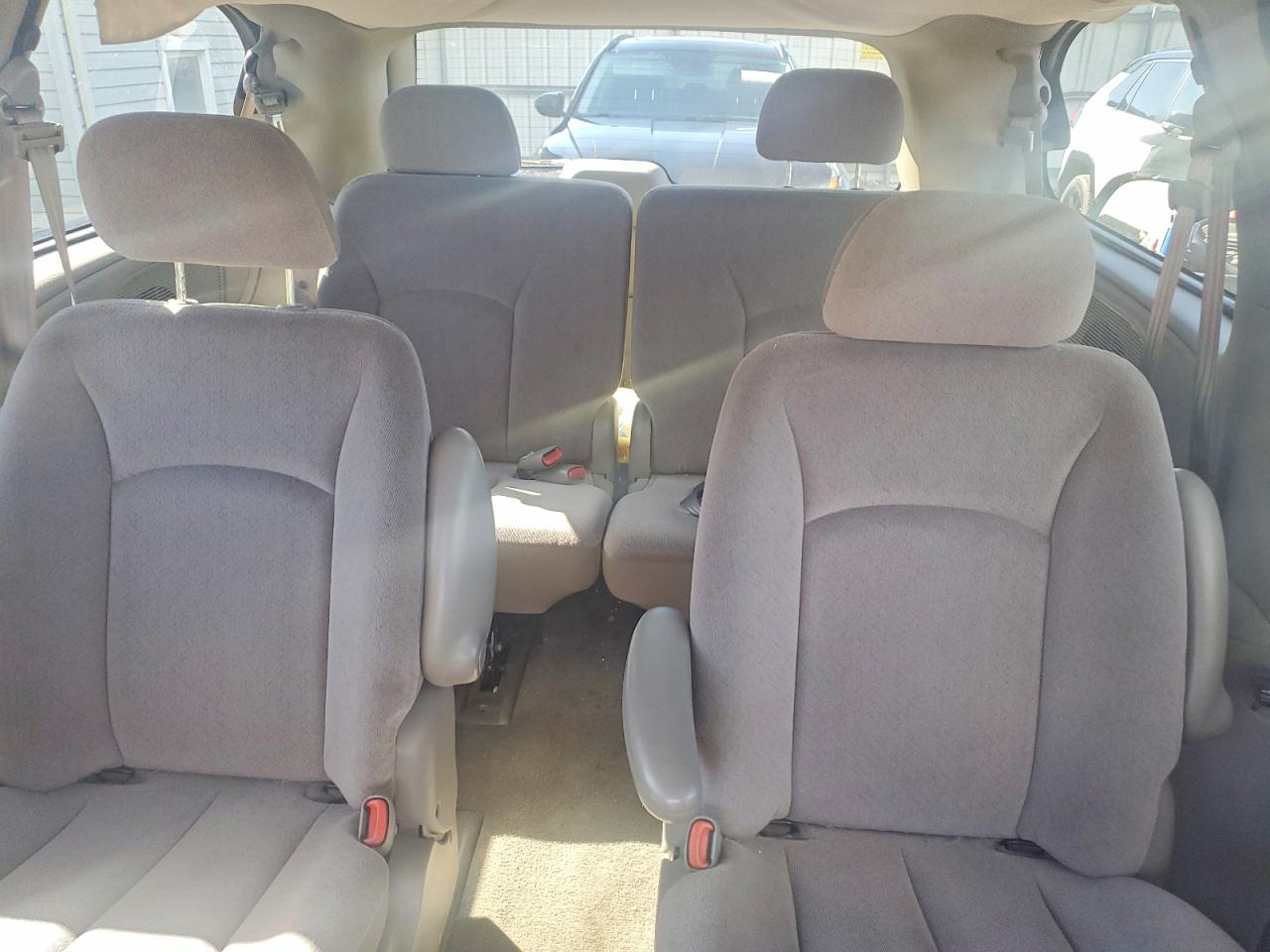 2002 Chrysler Town & Country Lx Maroon vin: 2C4GP44352R693436