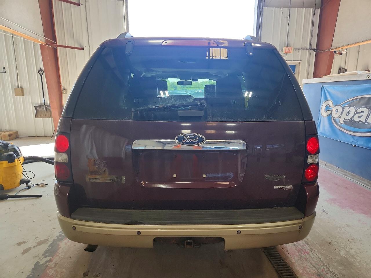 2006 Ford Explorer Eddie Bauer Burgundy vin: 1FMEU74E86UA78063