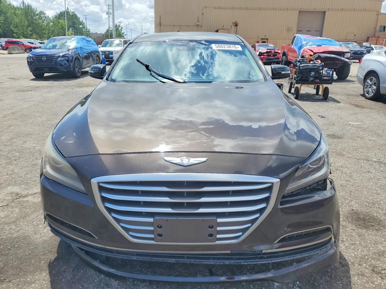 2015 Hyundai Genesis 3.8l Коричневый vin: KMHGN4JE5FU089188