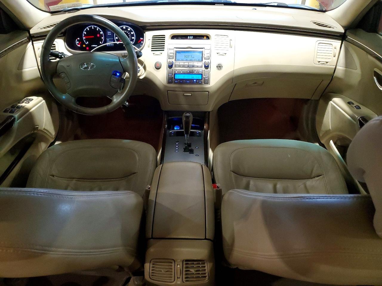2009 Hyundai Azera Gls Темно-бордовый vin: KMHFC46D69A380399