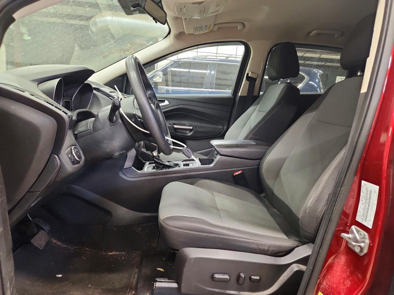 2017 Ford Escape Se Red vin: 1FMCU9GDXHUA74301