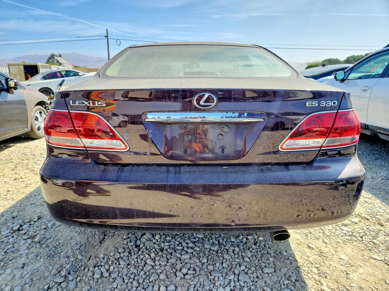 2005 Lexus Es 330 Maroon vin: JTHBA30GX55085314