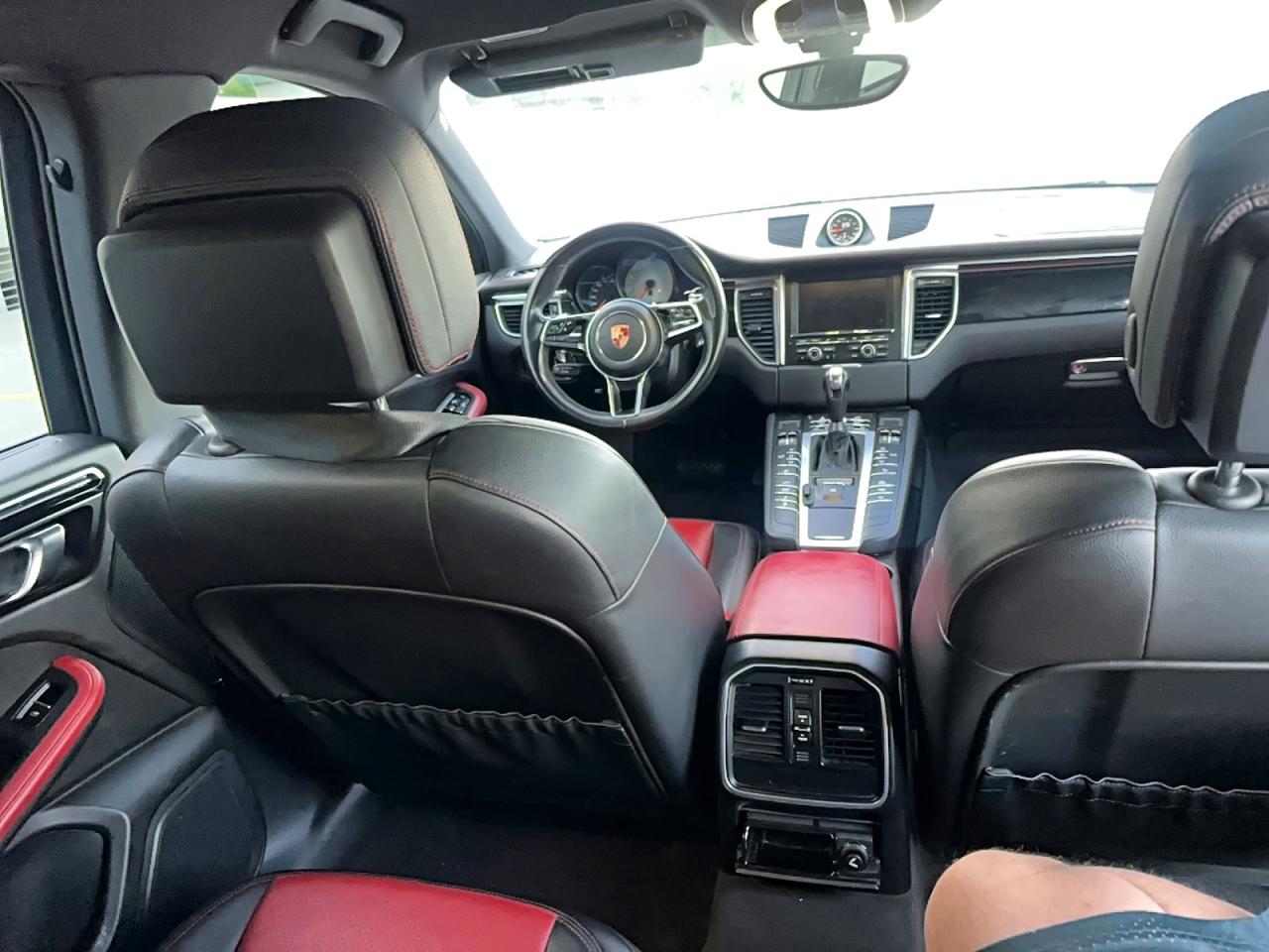 2015 Porsche Macan S White vin: WP1AB2A54FLB65950