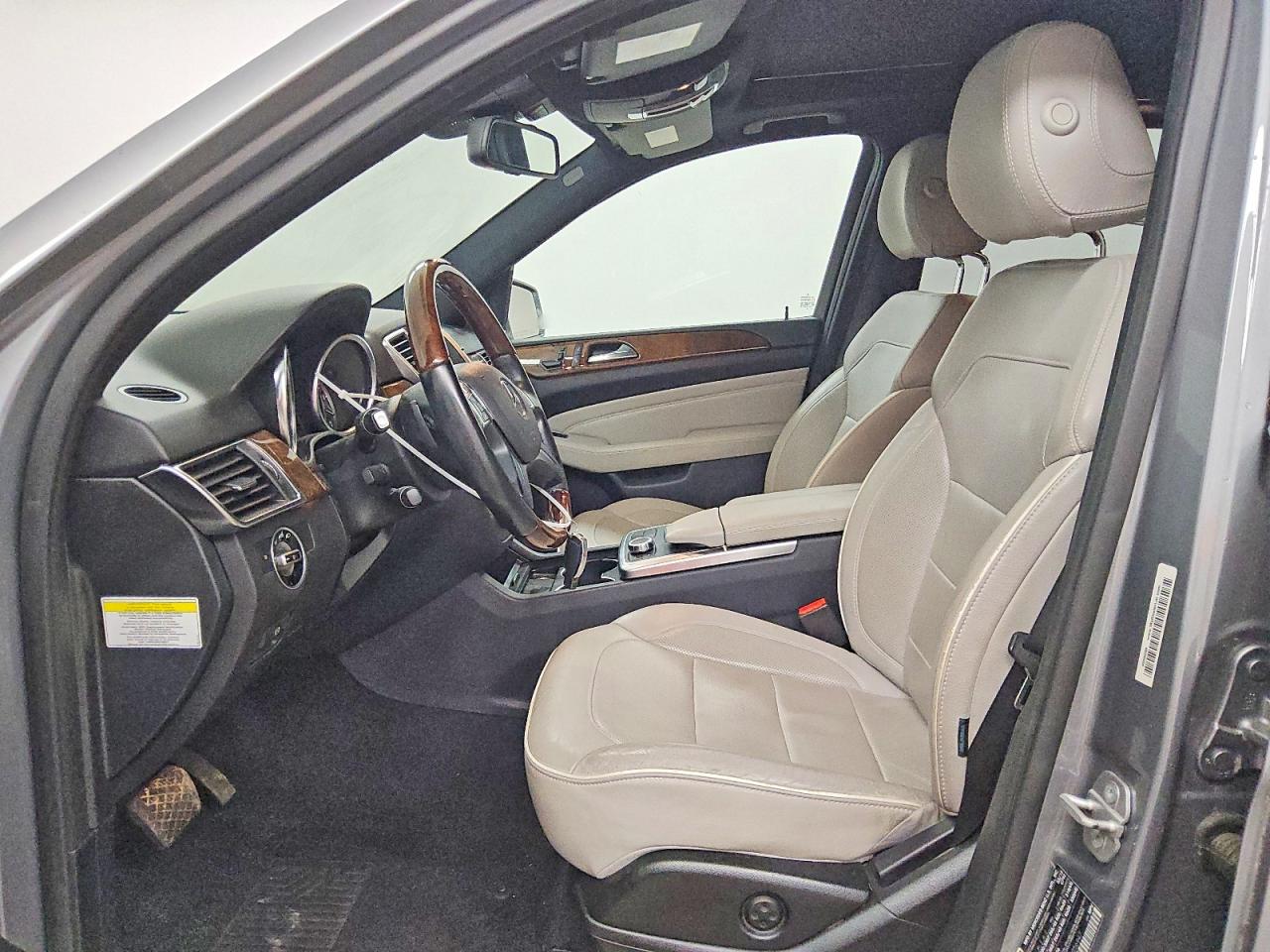 2012 Mercedes-benz Ml 550 4matic Silver vin: 4JGDA7DB3CA056947