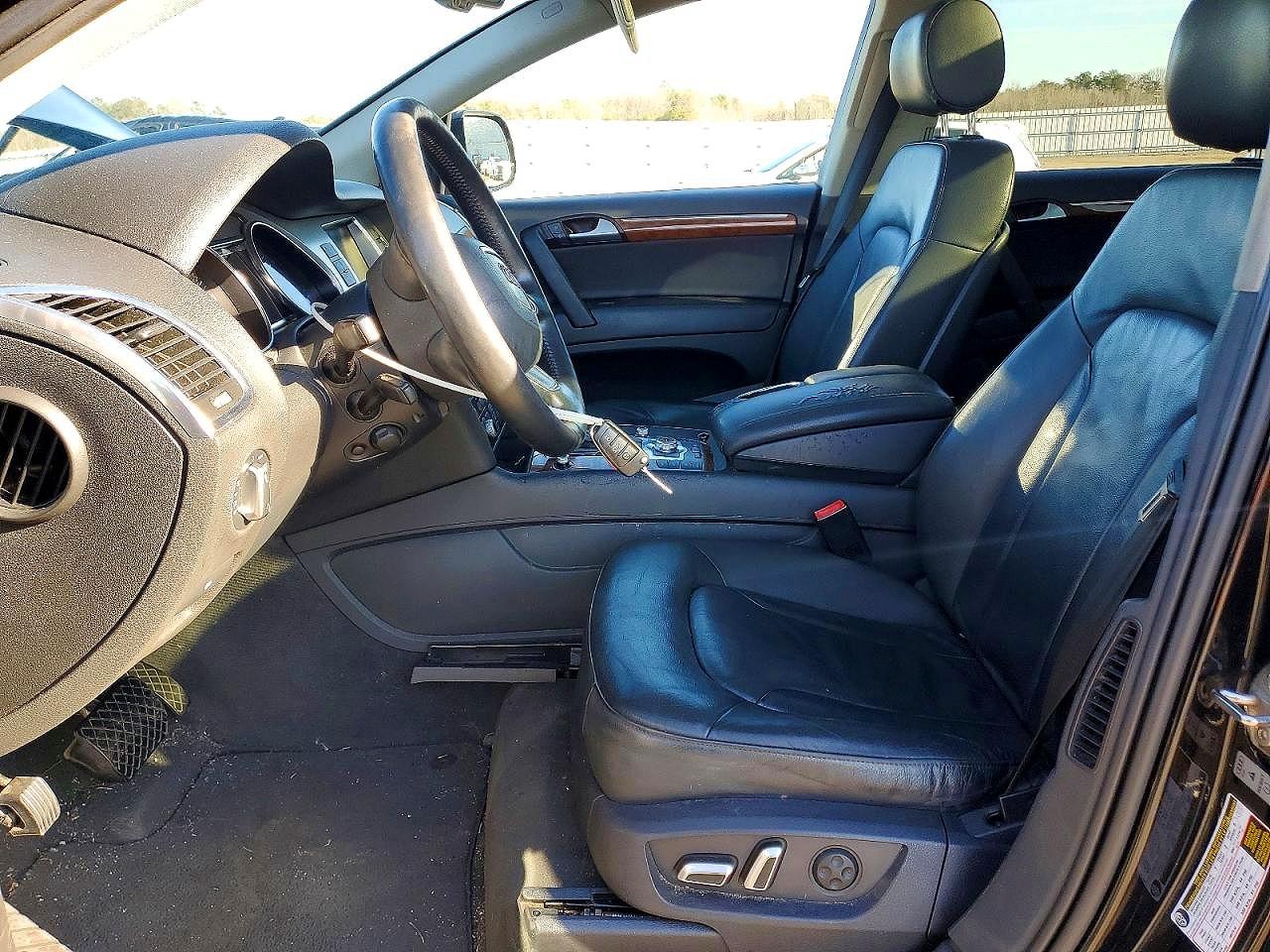 2015 Audi Q7 Premium Plus Black vin: WA1LGAFE6FD010173