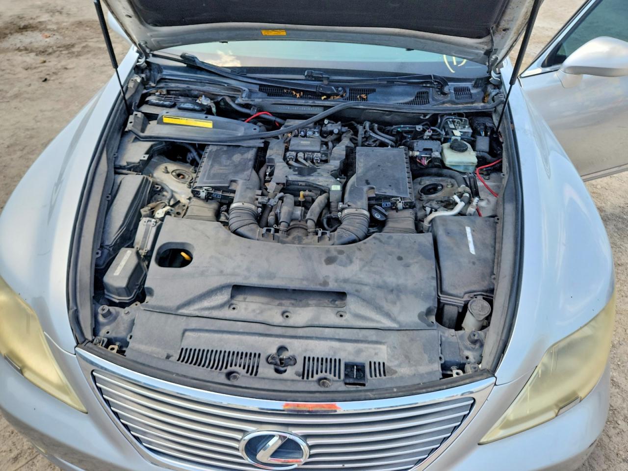 2008 Lexus Ls 460 Silver vin: JTHBL46F485056863