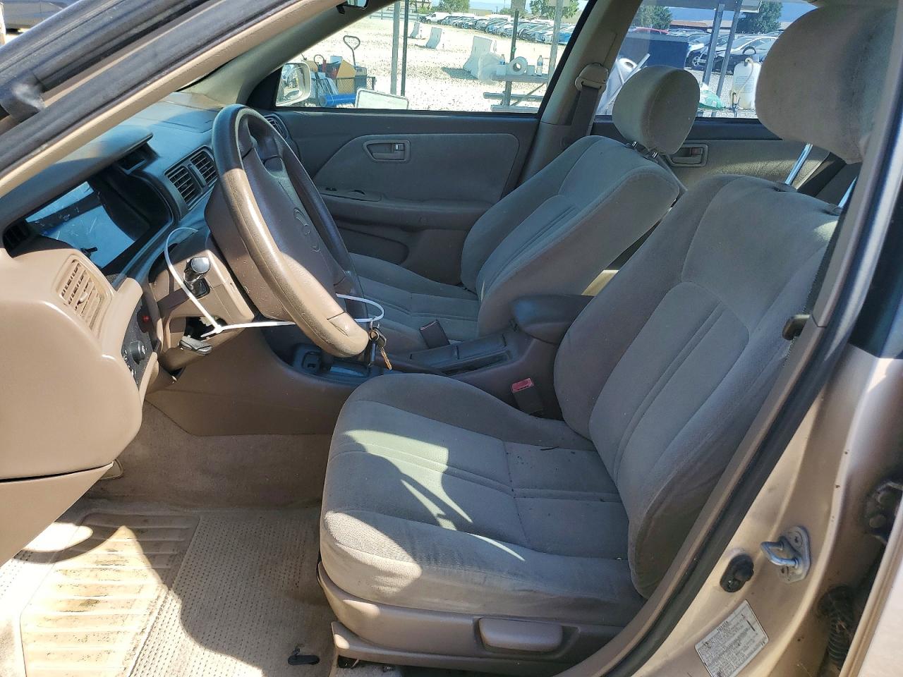 1999 Toyota Camry Ce Желто-коричневый vin: 4T1BG22K0XU444959