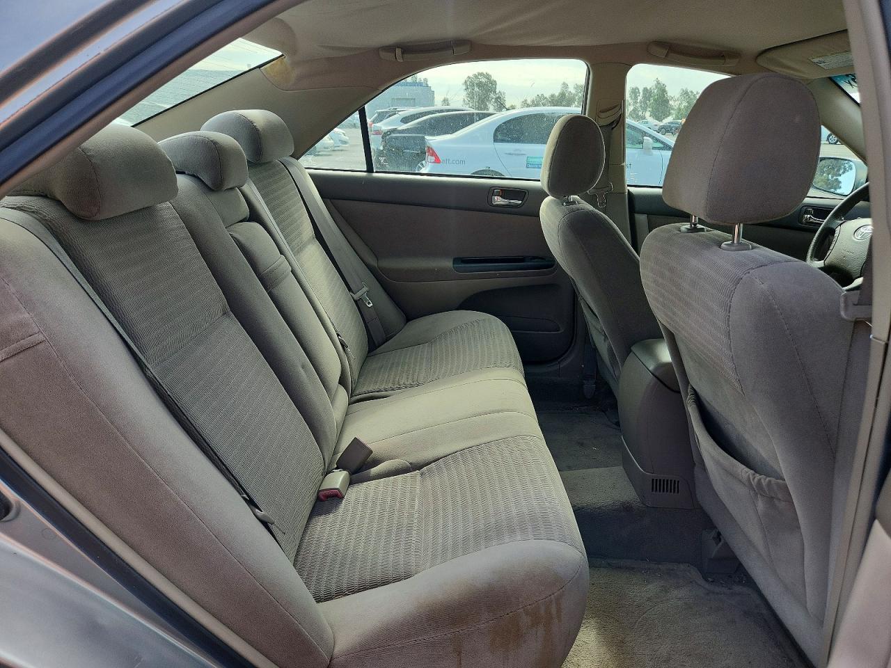 2005 Toyota Camry Le Silver vin: 4T1BE32K05U630199