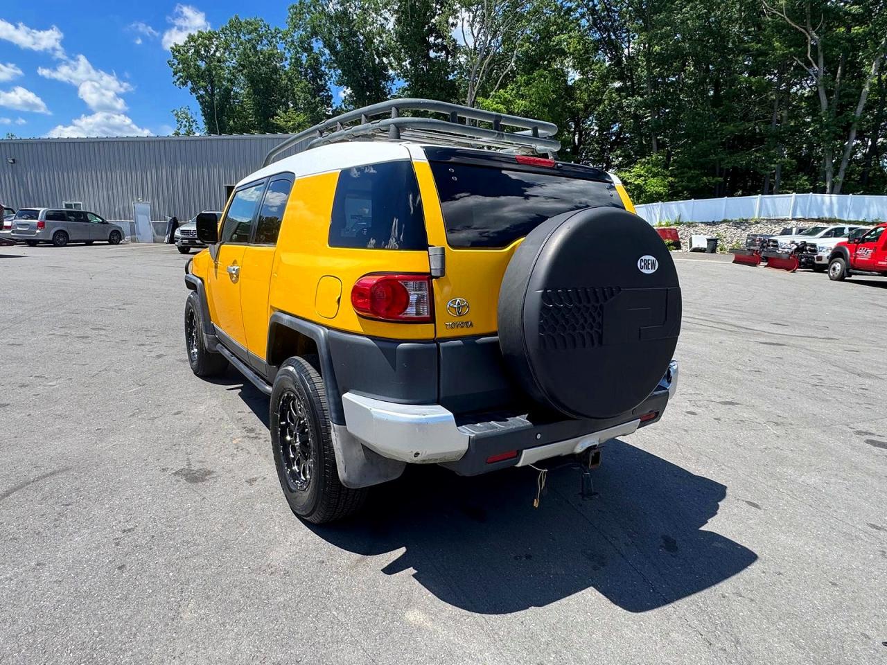 2007 Toyota Fj Cruiser Base Yellow vin: JTEBU11F470029965