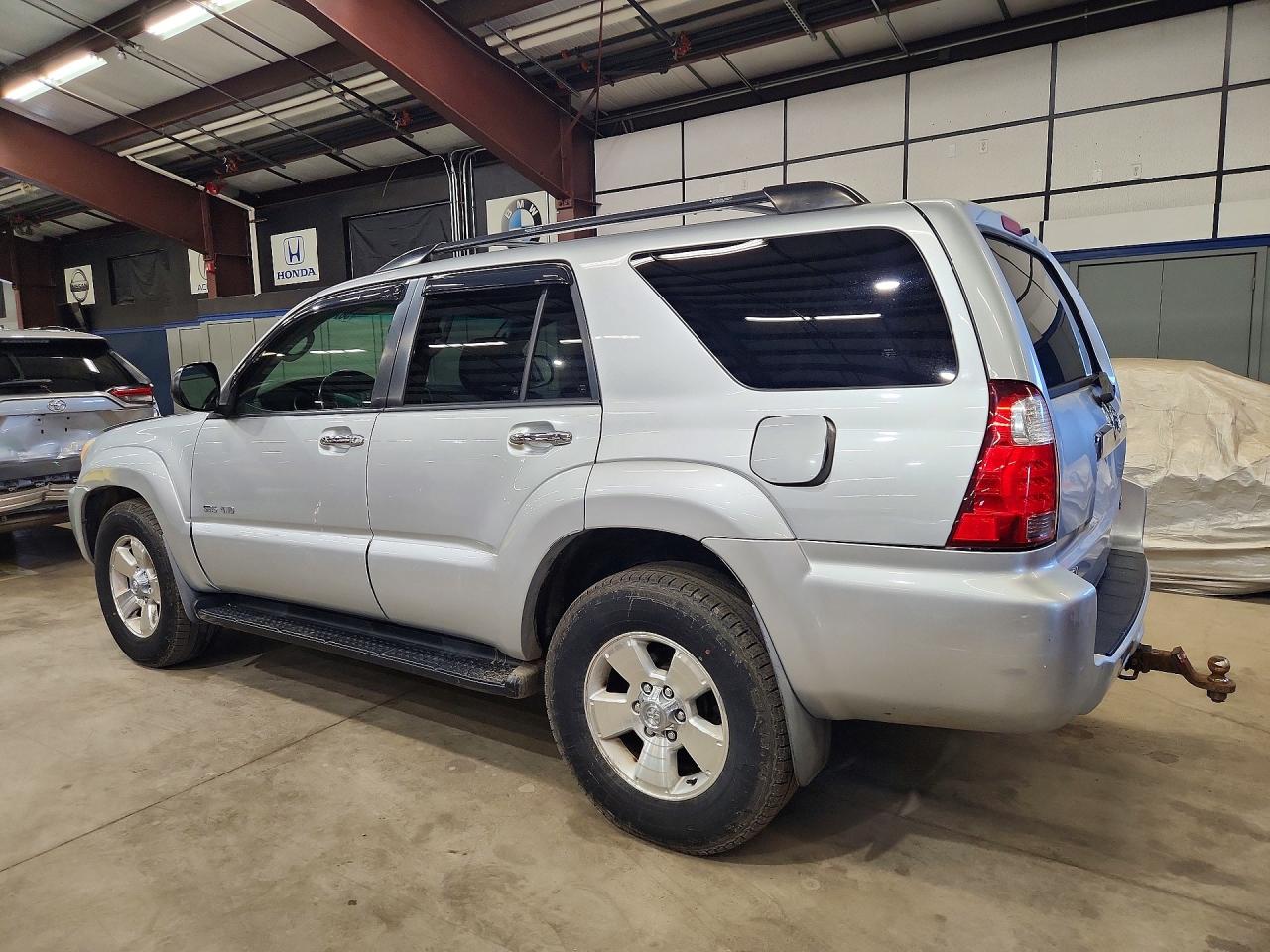 2007 Toyota 4runner Sr5 Silver vin: JTEBU14RX70125587