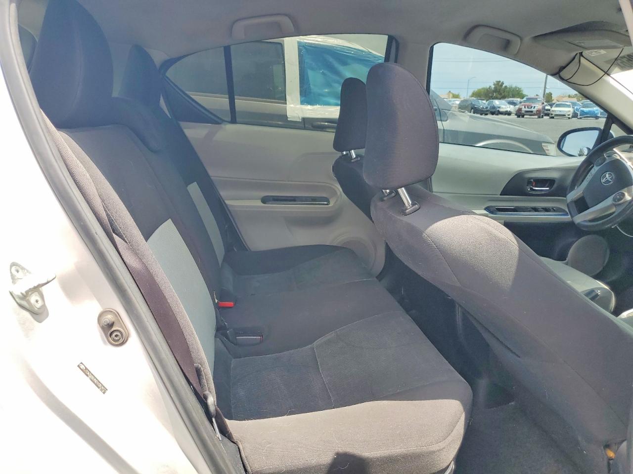 2013 Toyota Prius C Two Silver vin: JTDKDTB39D1052927