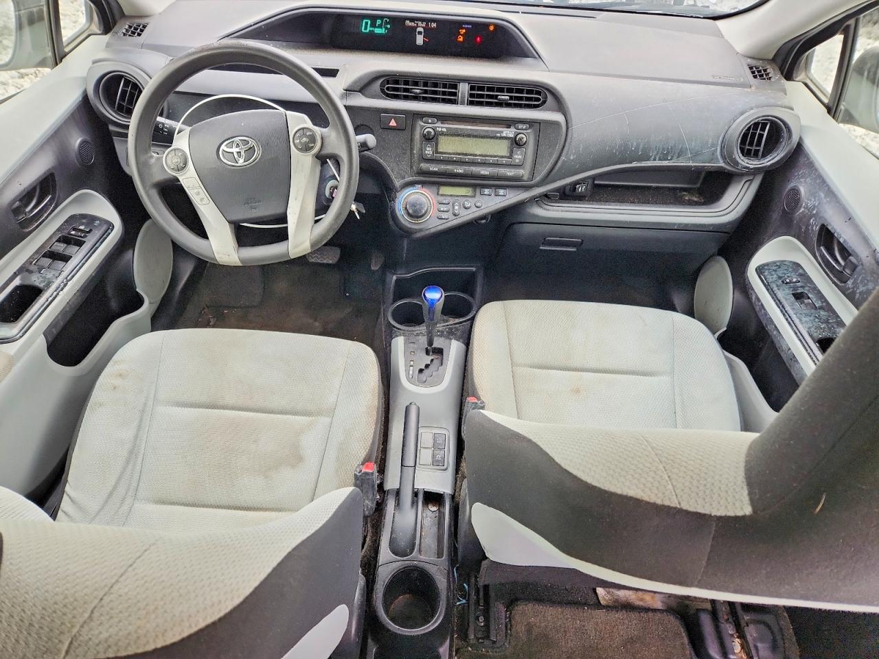 2012 Toyota Prius C One Silver vin: JTDKDTB36C1016661