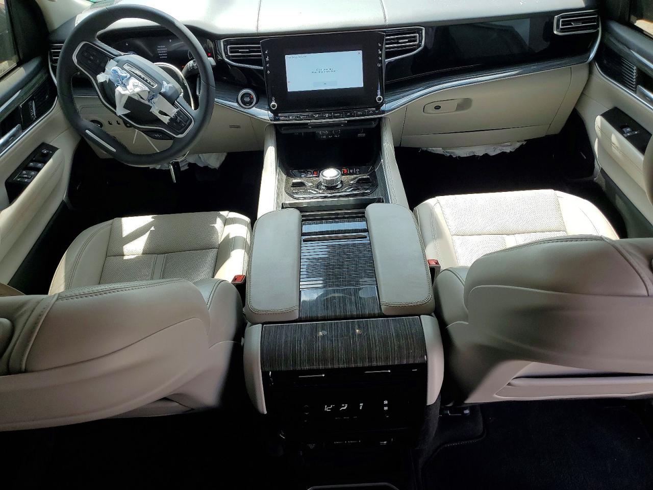 2022 Jeep Wagoneer Series Iii Gray vin: 1C4SJVDT6NS106861