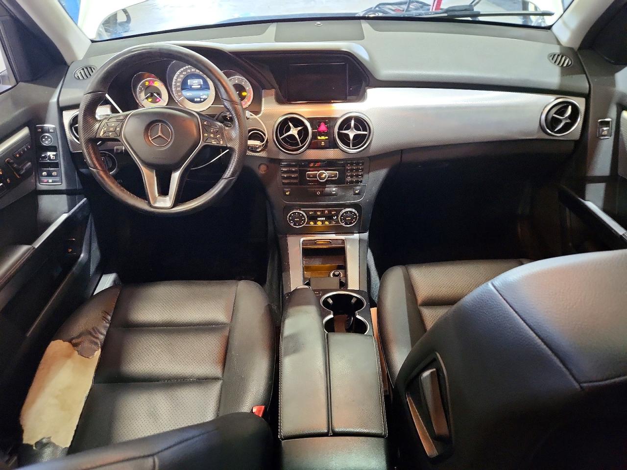 2015 Mercedes-benz Glk 350 White vin: WDCGG5HB8FG437638