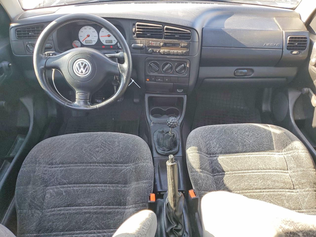 1996 Volkswagen Jetta Trek White vin: 3VWWB81HXTM117865