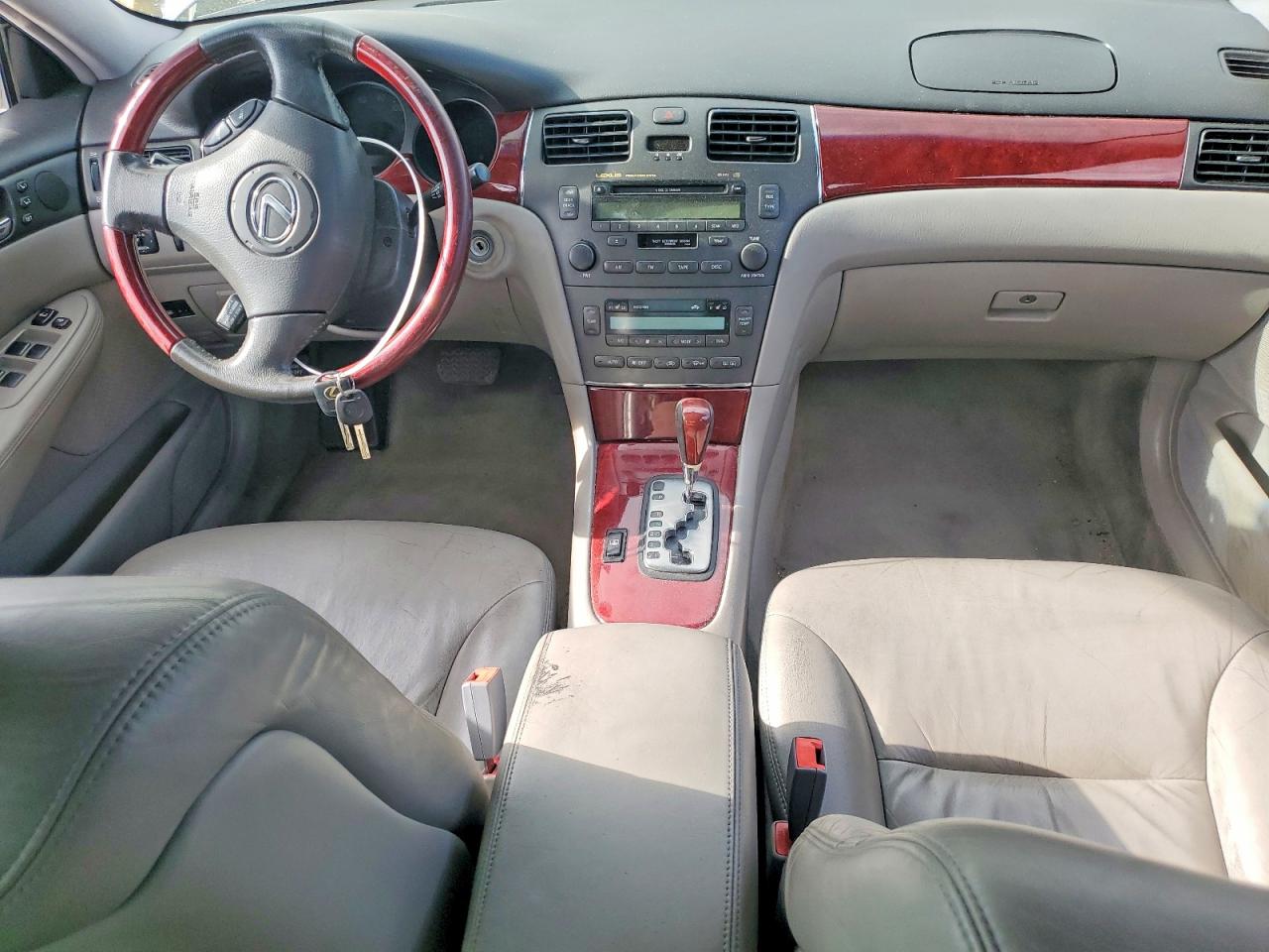 2003 Lexus Es 300 Beige vin: JTHBF30G536019830