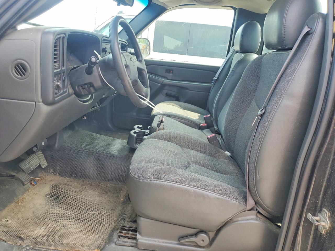 2005 Chevrolet Silverado C1500 Charcoal vin: 1GCEC14Z25Z253836