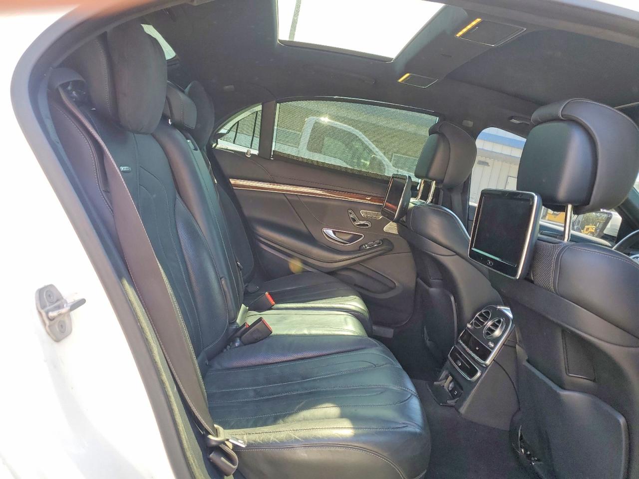 2014 Mercedes-benz S 63 Amg White vin: WDDUG7JB5EA020466
