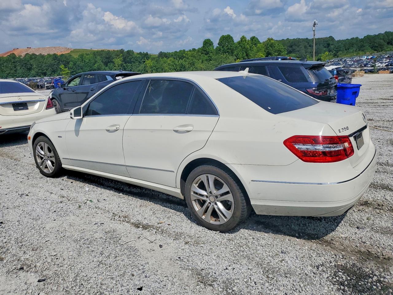 2011 Mercedes-benz E 350 Bluetec White vin: WDDHF2EB5BA298622