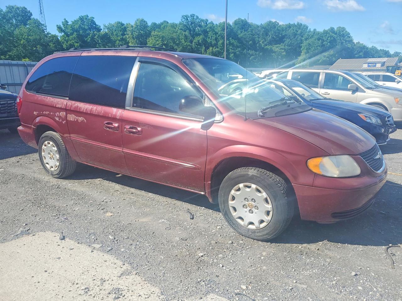 2002 Chrysler Town & Country Lx Maroon vin: 2C4GP44352R693436