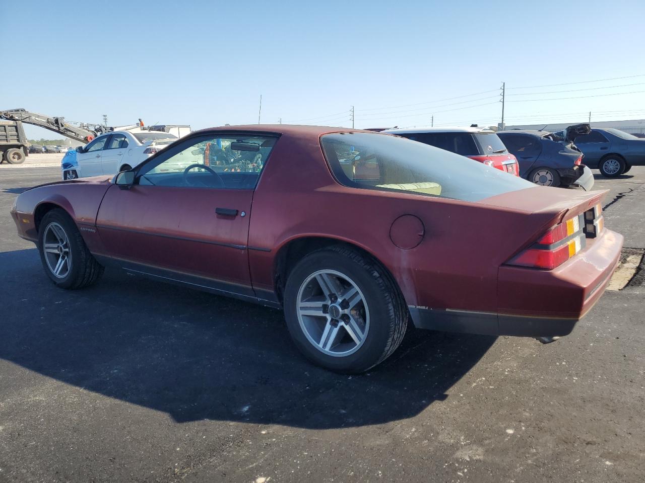 1987 Chevrolet Camaro Красный vin: 1G1FP21S0HN124536