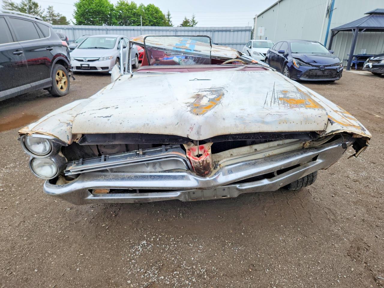 1965 Pontiac Parisienne Custom S White vin: 576637054546