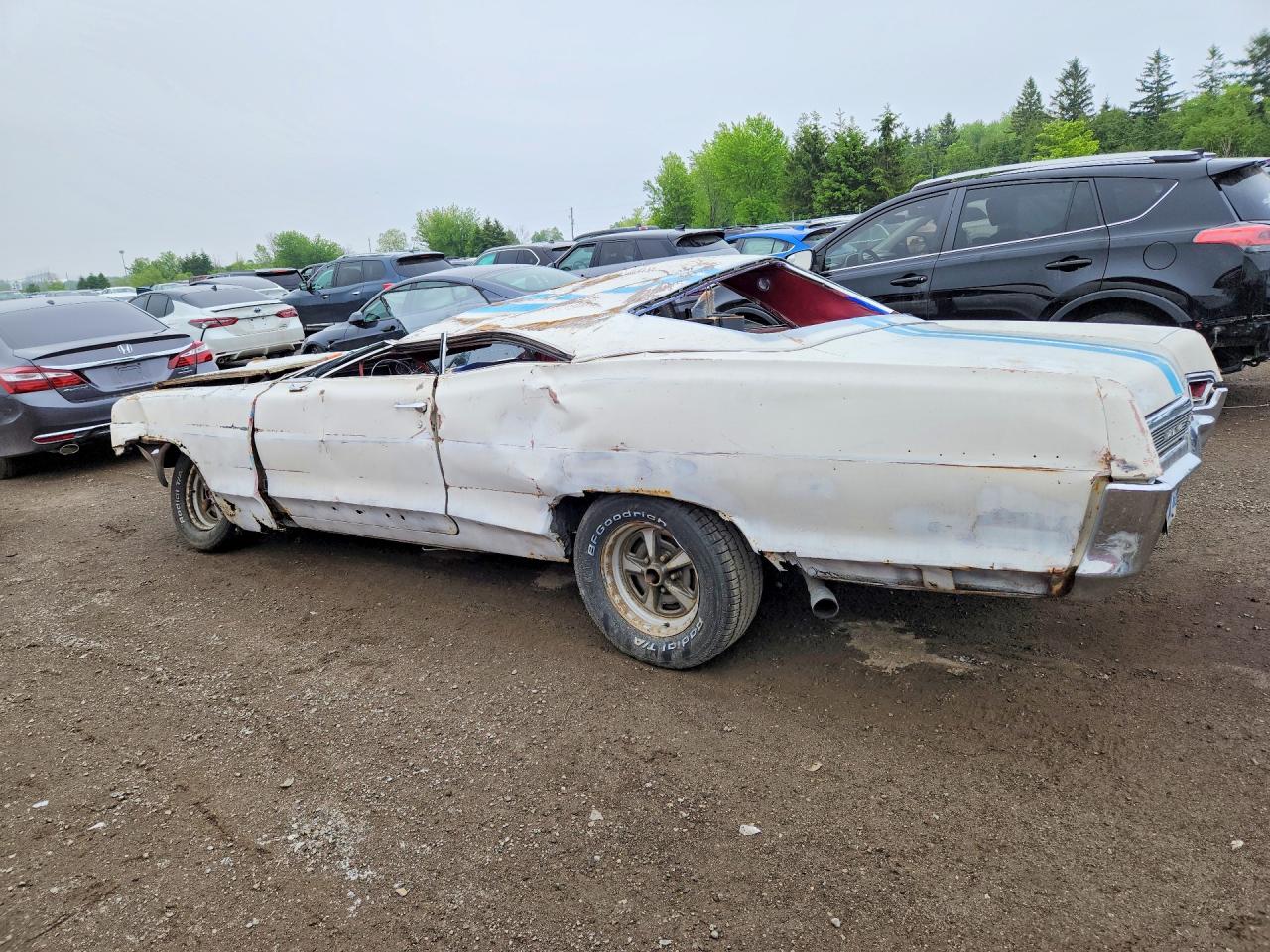 1965 Pontiac Parisienne Custom S White vin: 576637054546