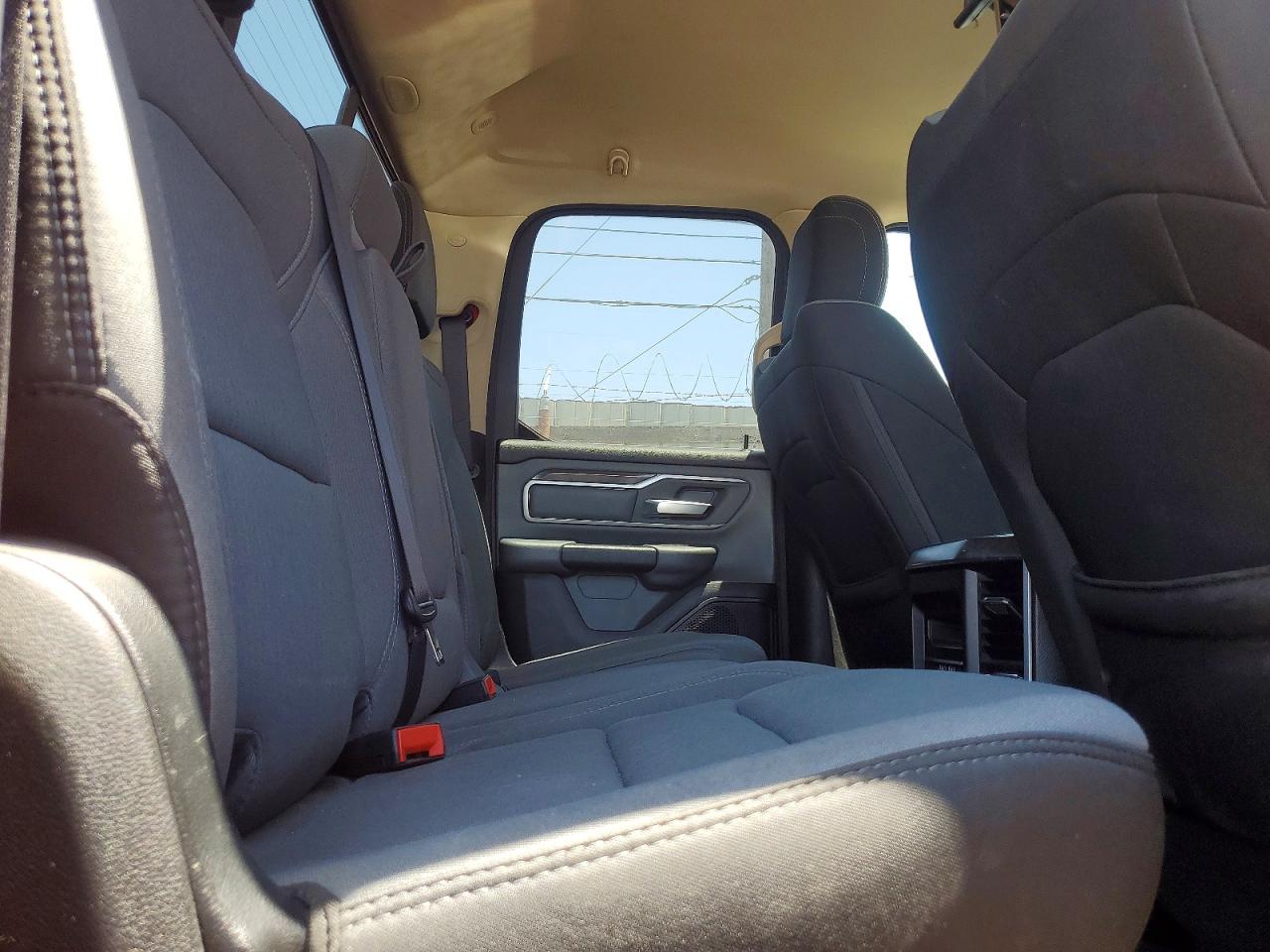 2020 Ram 1500 Big Horn Красный vin: 1C6SRFBT8LN253395