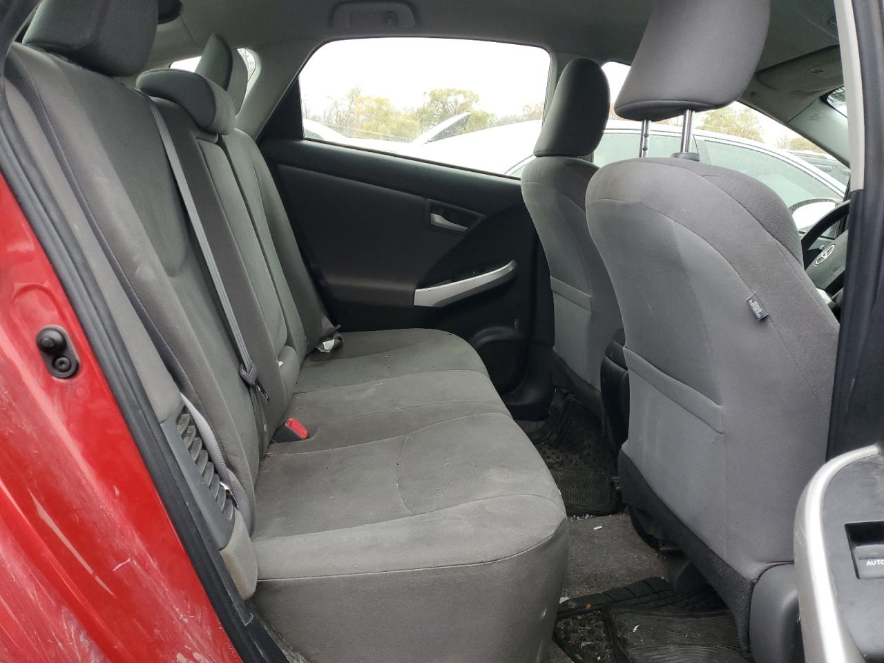 2014 Toyota Prius Red vin: JTDKN3DU4E1746526