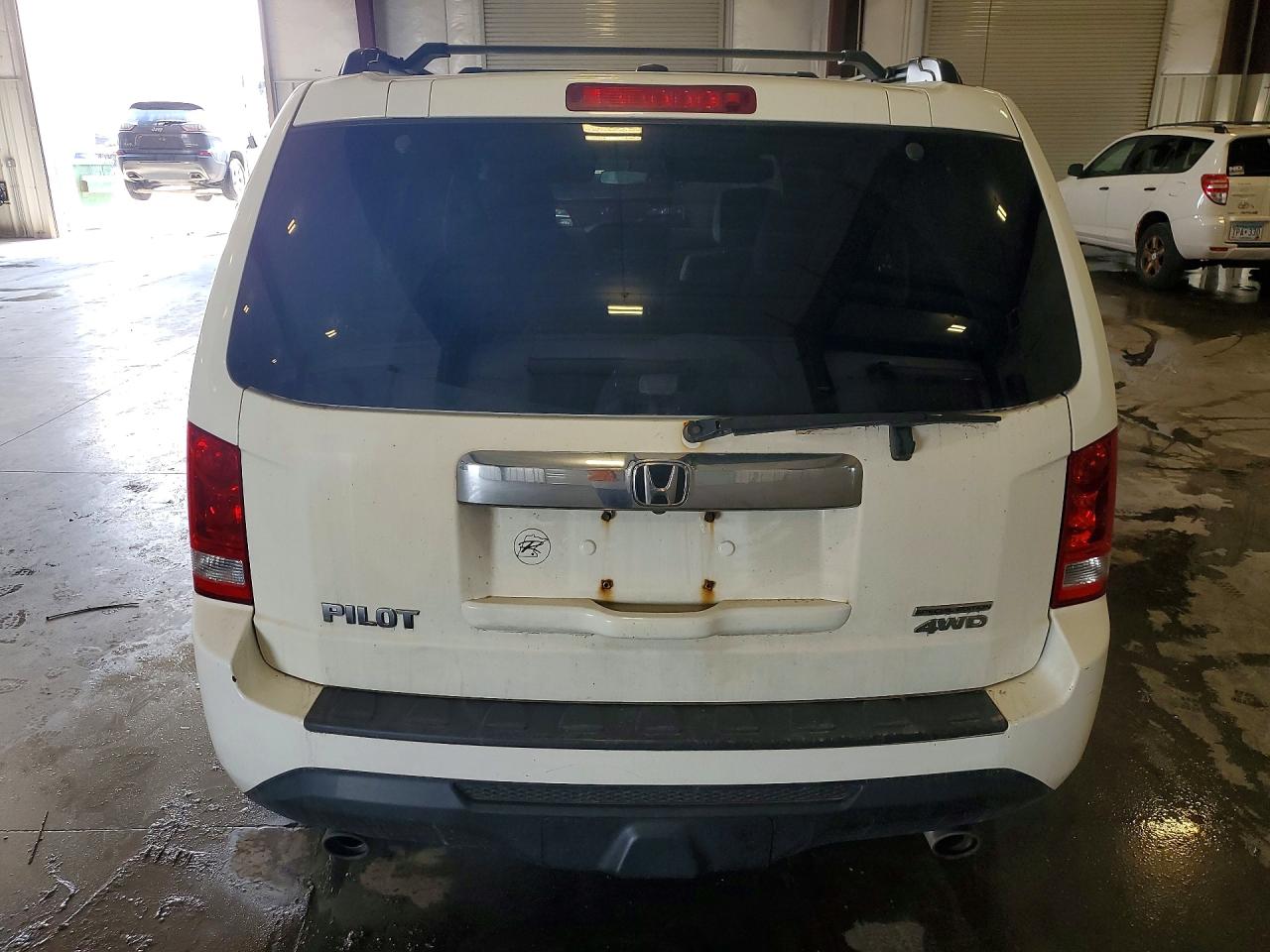 2015 Honda Pilot Se White vin: 5FNYF4H32FB008022