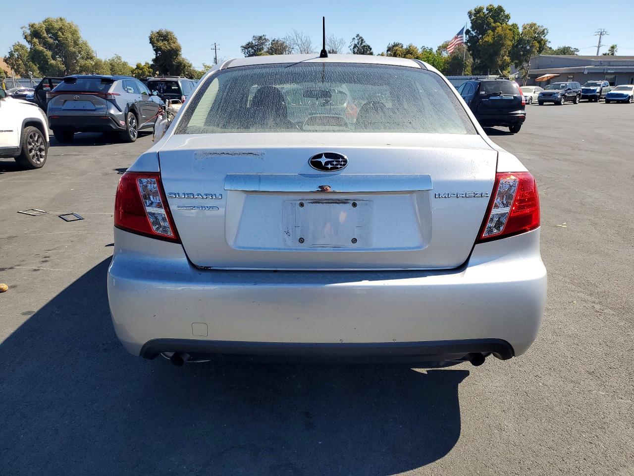 2010 Subaru Impreza 2.5i Silver vin: JF1GE6A64AH517073