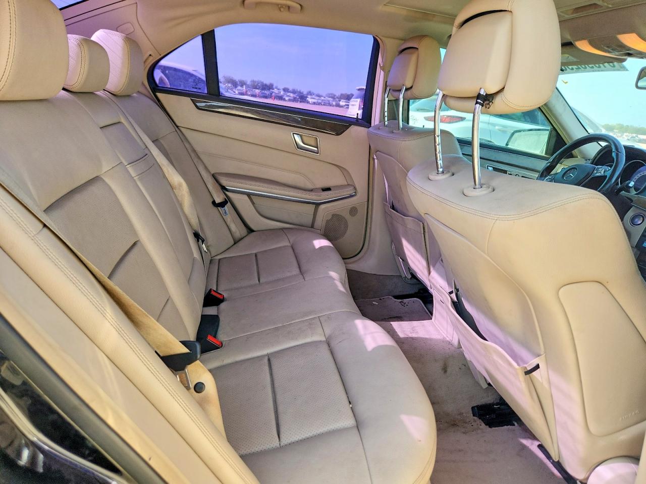 2014 Mercedes-benz E 350 Black vin: WDDHF5KB6EA895546